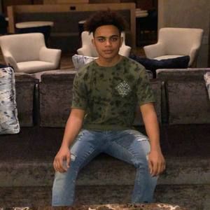 Meet your Posher, Adonis